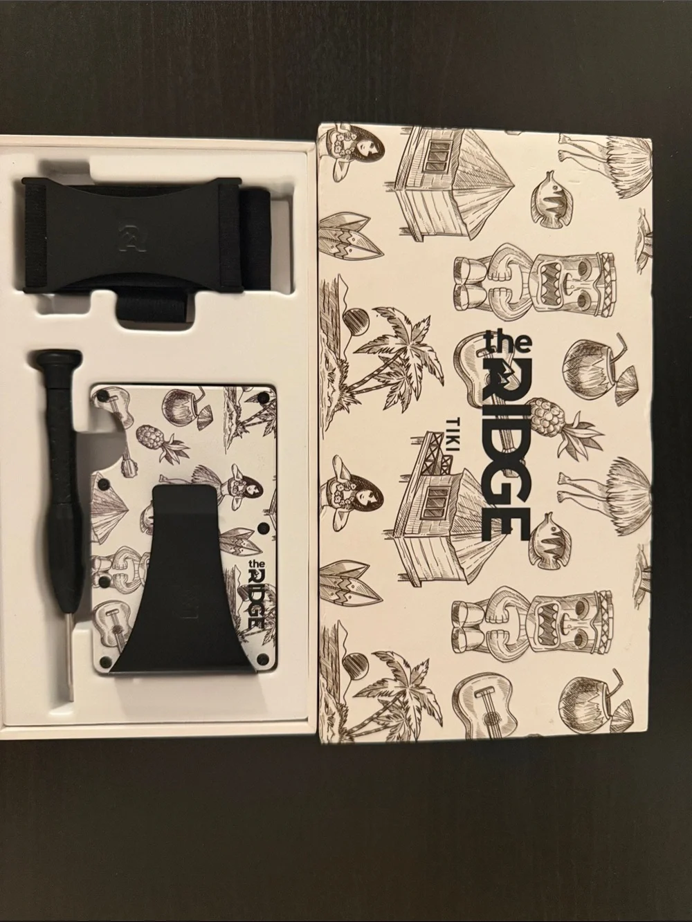 The Ridge Tiki Slim Wallet - NIB